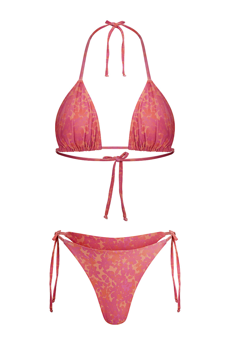 Топ с чашечками на сборке Клео